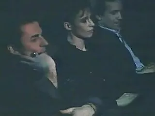 VR BANGERS Minik sarışın yaramaz bir sırra sahip amatör seks filmi