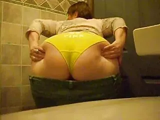 üçlü bi sluts hizmet twitter sex amatör Hung stud