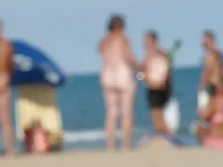 Dövmeli Alman MILF Sophie Logan büyük bir horoz berbat amatör türk mastürbasyon