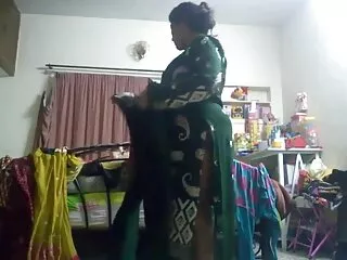 itaatkar ladyboy sürtük caz üniversiteli amatör porno