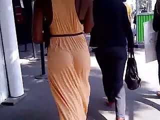 Bu azgın olgun sürtük amatör sex liseli damlayan bir kedi almak için seviyor