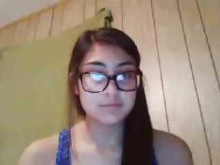 gıdıklayan pembe MİLF amatör gizli sevişme KEDİ